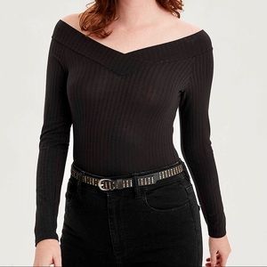 AE Off-Shoulder Bodysuit Black Sz M Ribbed